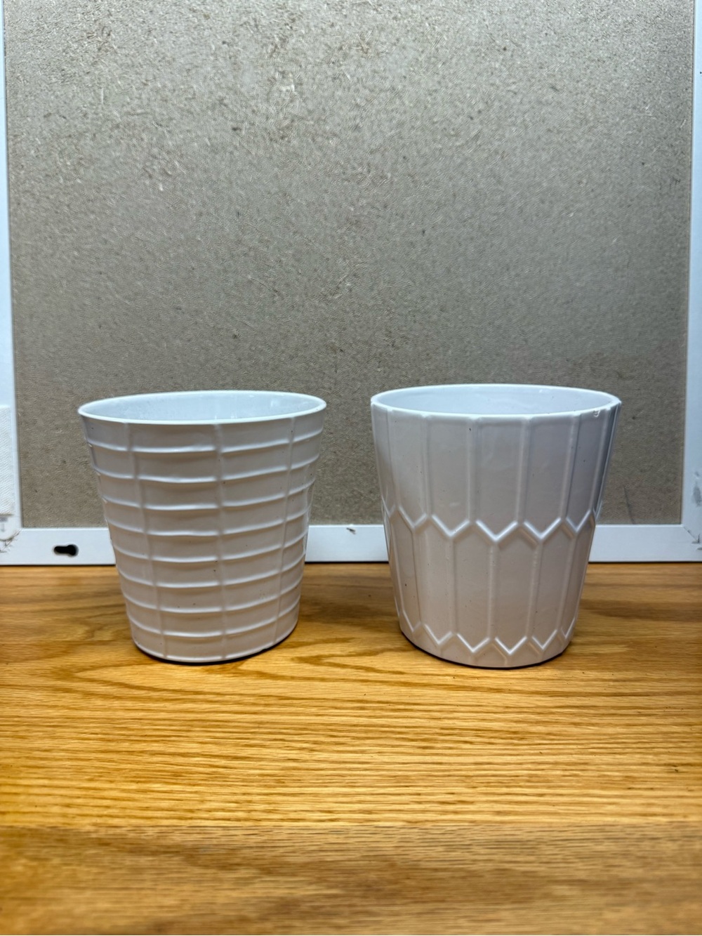 Set of Two White Textured Ceramic Planters